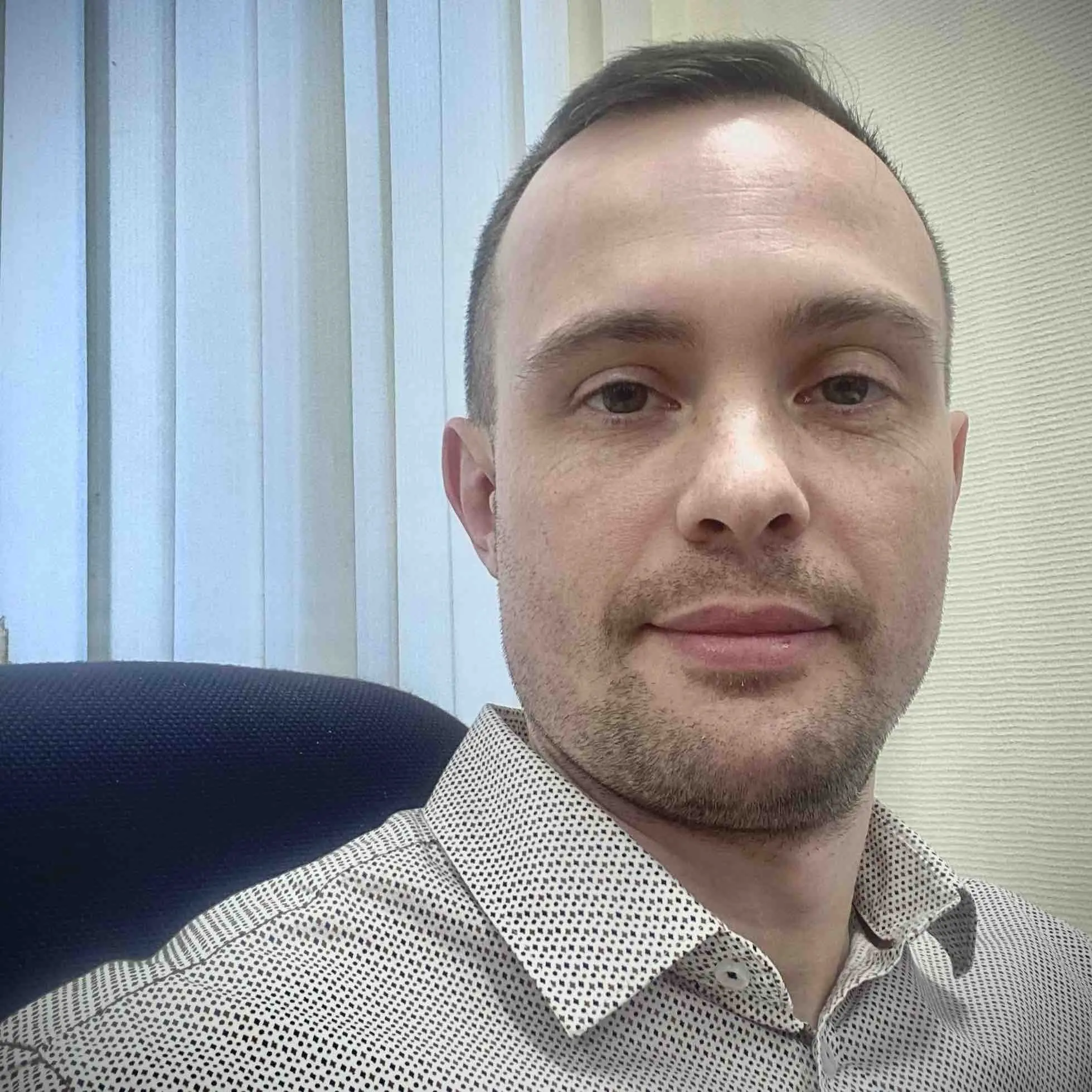 Андрей Емельянов