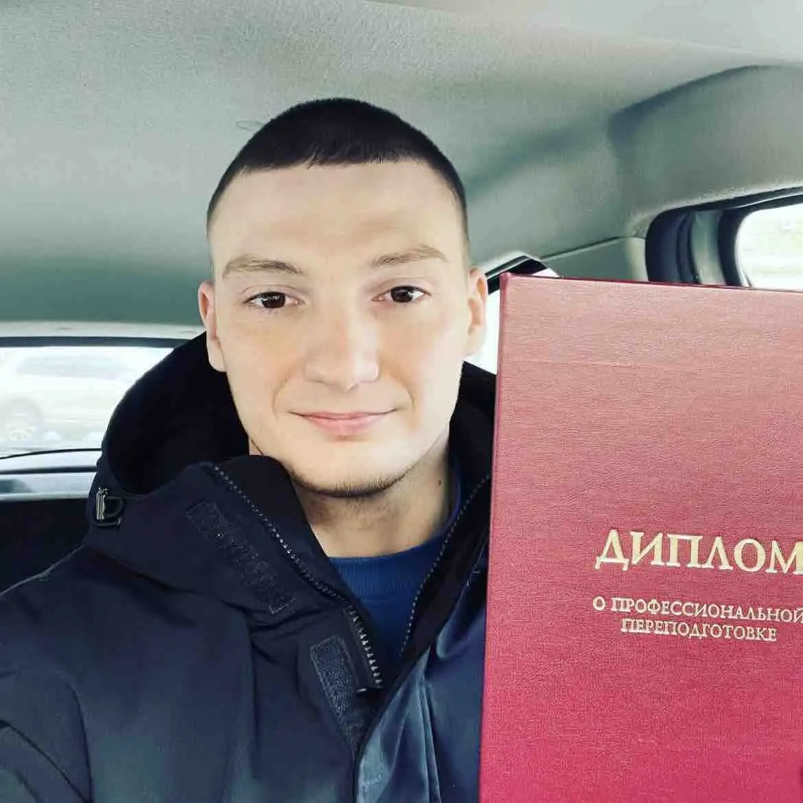 Роман Меньков