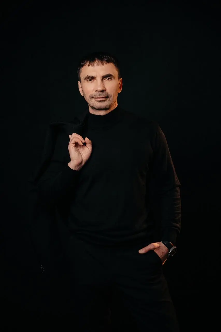 В инвестициях почти у всех один и тот же сюжет.
Сначала человек приходит за “иксами”.
Хочется быстро, много и желательно раньше всех остальных | Сетка — социальная сеть от hh.ru