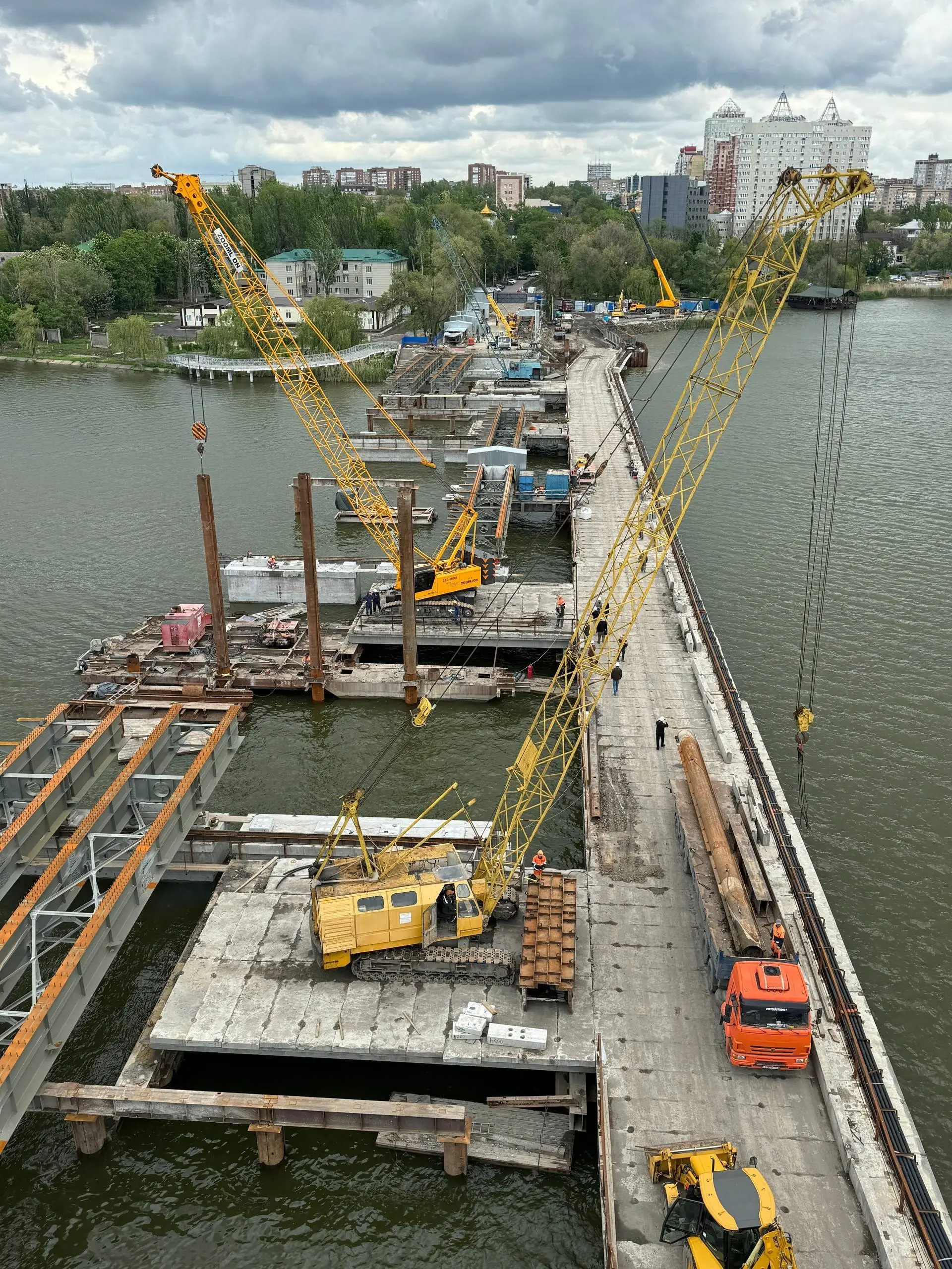 Мост по Ильича сегодня | Сетка — социальная сеть от hh.ru
