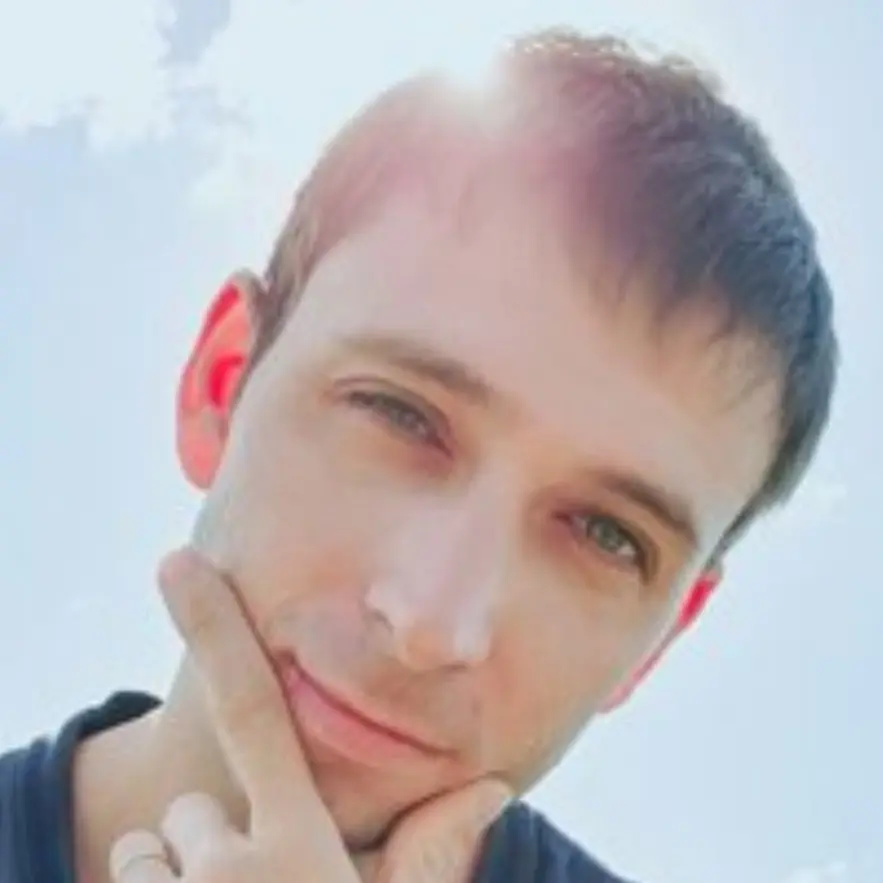 Андрей Быстров