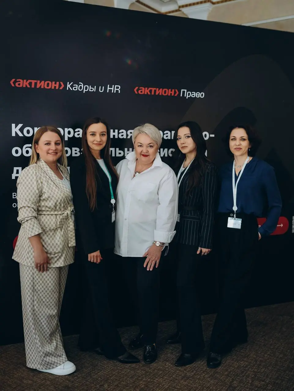 🎉 Пятничные итоги в Сенсум!
Ещё одна насыщенная неделя позади — и есть, чем гордиться 💙
Что мы успели:
✅ Провели мастер-класс с Сергеем Мамченко по управлению продажами в уфимском офисе 🔥
✅ Открыли ре... | Сетка — социальная сеть от hh.ru
