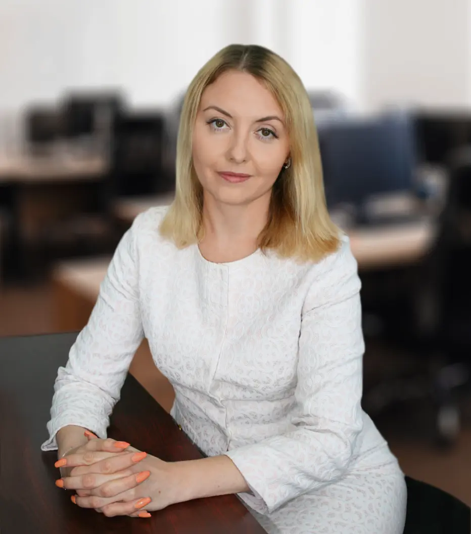 Елена Басова