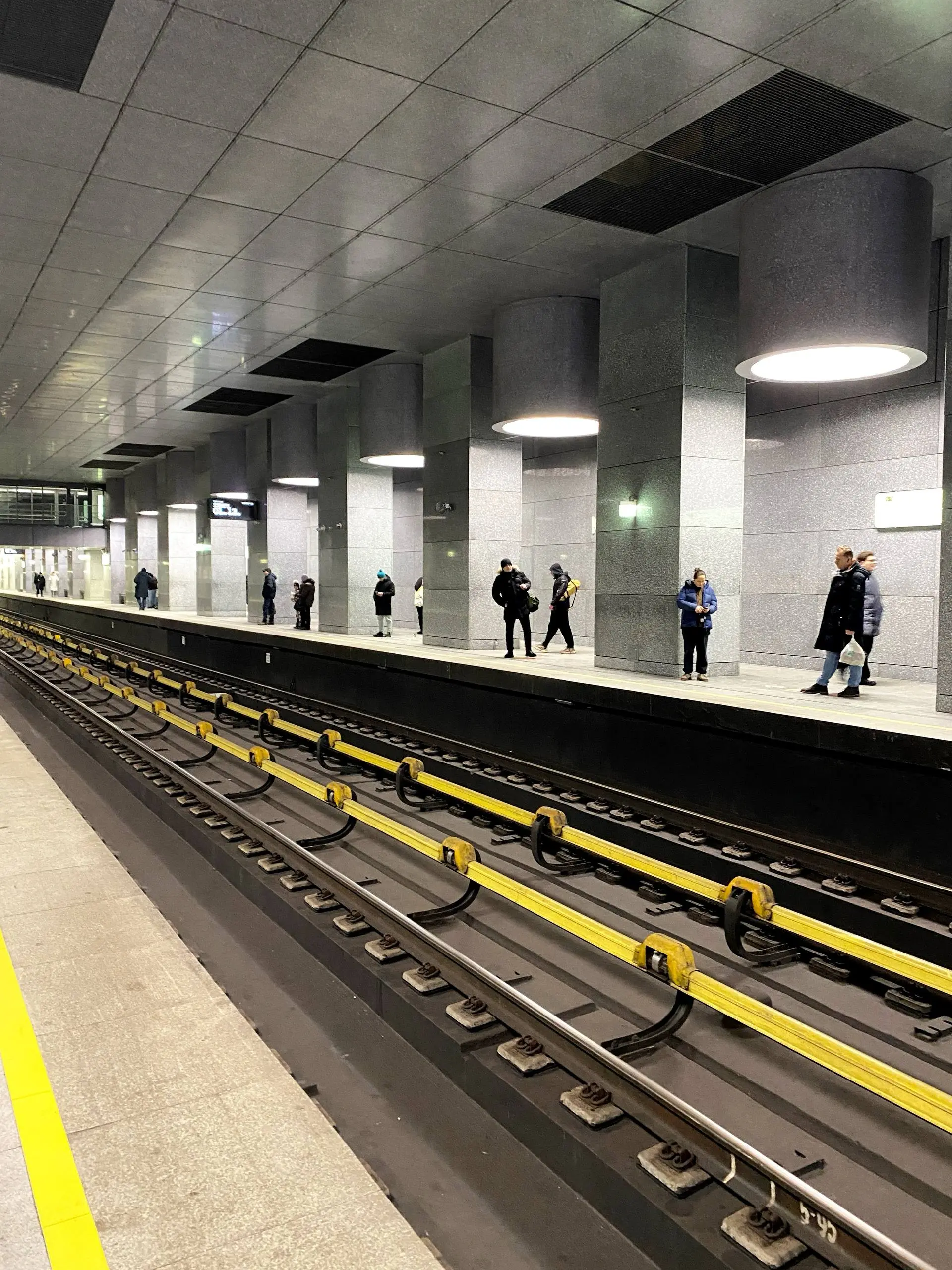 Московскому метрополитену 91 год 🥳
91 год назад , 15 мая 1935 г. была запущена первая очередь Московского метрополитена | Сетка — социальная сеть от hh.ru