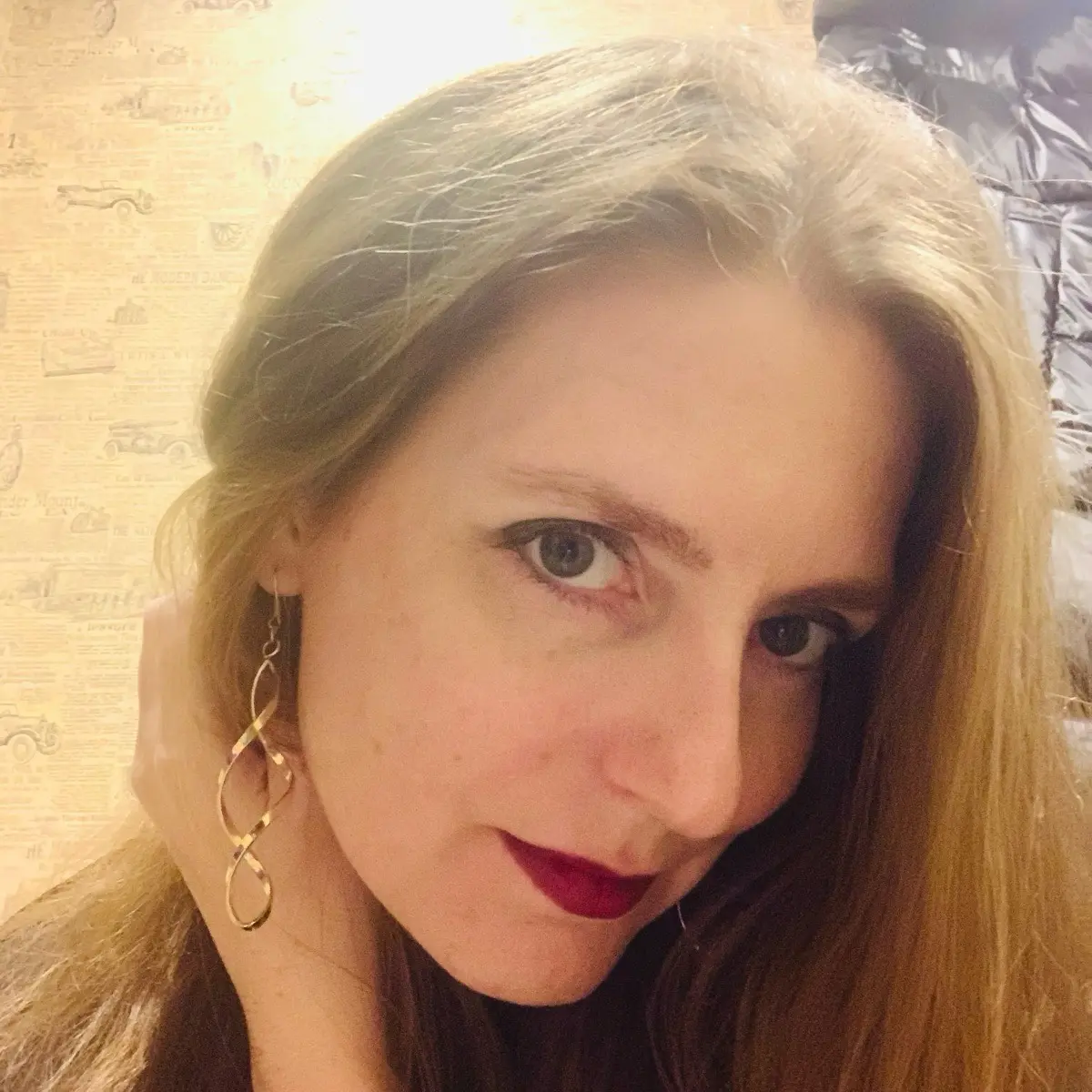 Елена Оконович