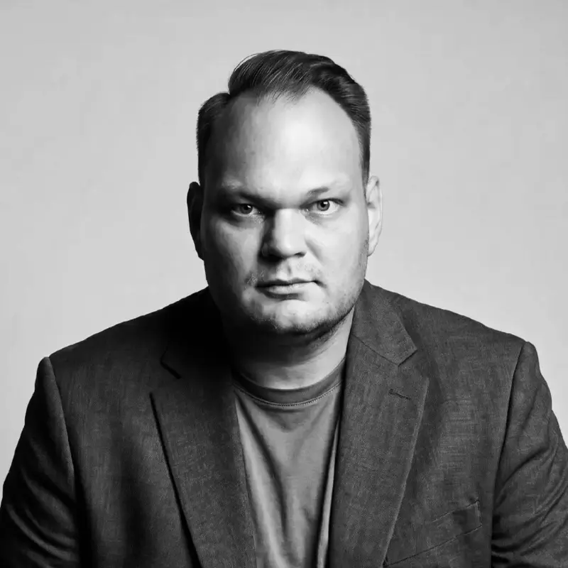 Андрей Новиков