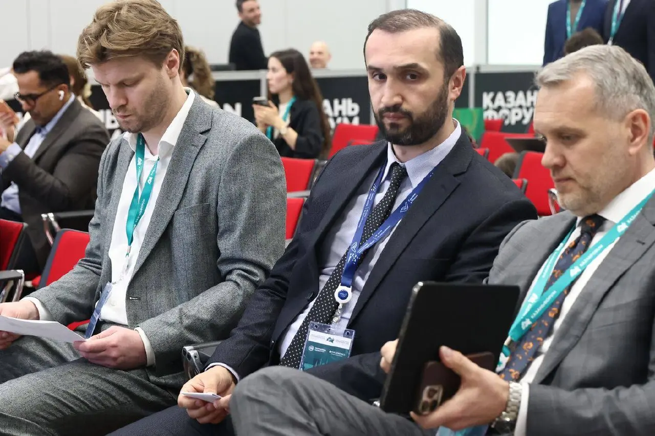 Казанский экономический форум стал для команды Proficoll важной площадкой для профессионального диалога и новых партнёрств | Сетка — социальная сеть от hh.ru
