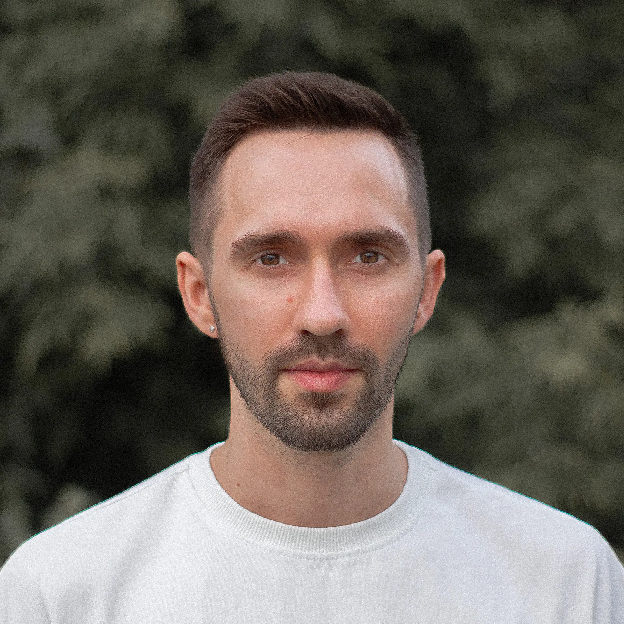 Евгений Шев