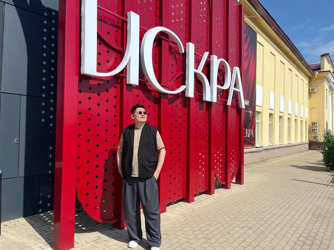 Про клиентократию 🤝
Это такой подход управленческий, где глава решений - КЛИЕНТ. Вся структура, метрики, процессы кружат вокруг клиента. Первые кто применил этот подход - ВкуссВилл | Сетка — социальная сеть от hh.ru