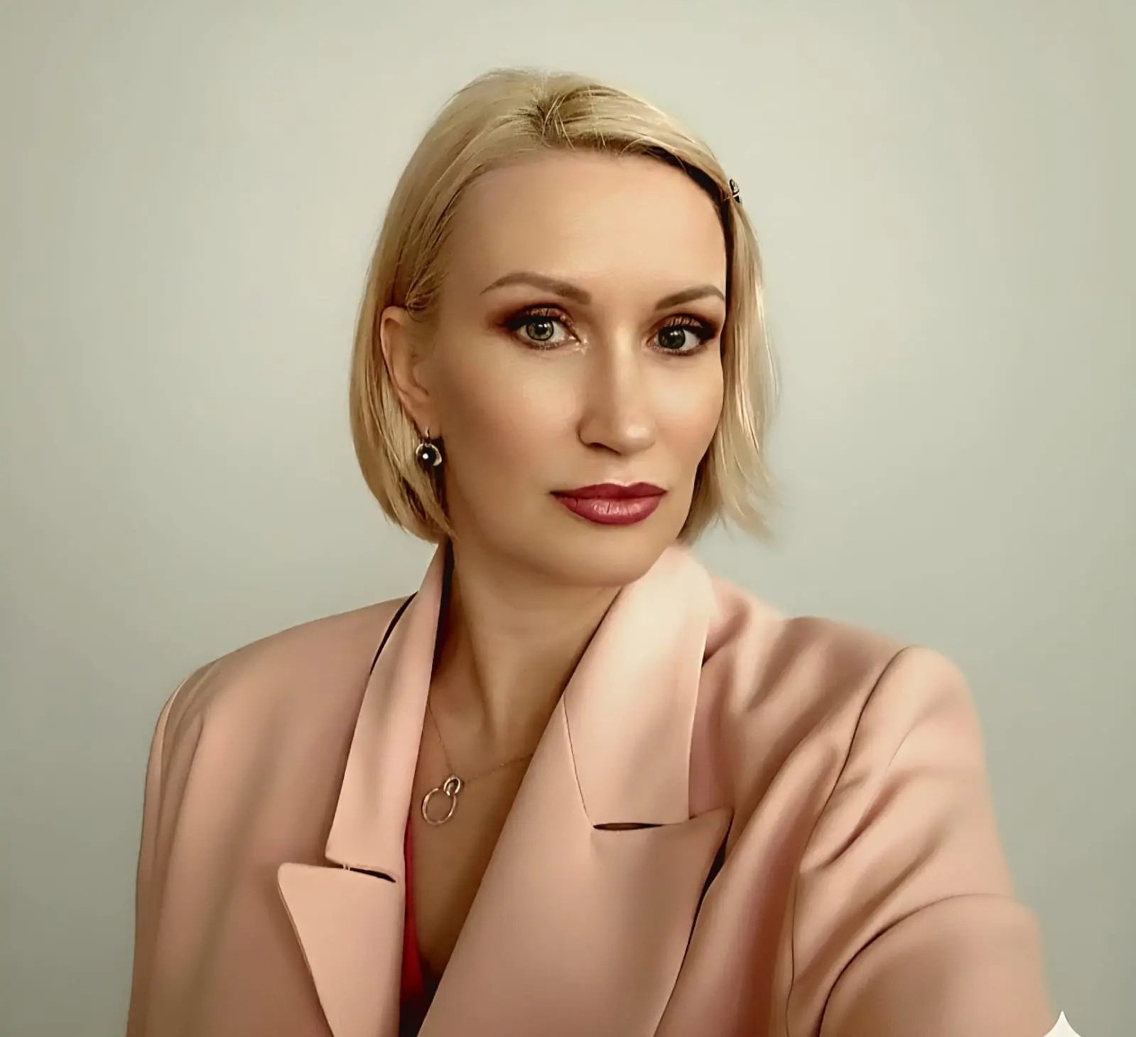 Олеся Ломовцева