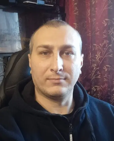 Евгений Лебедев