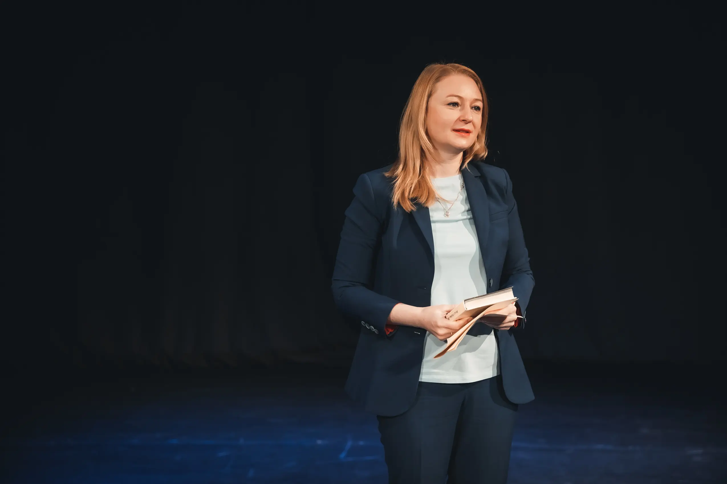 Александра Тенекова
