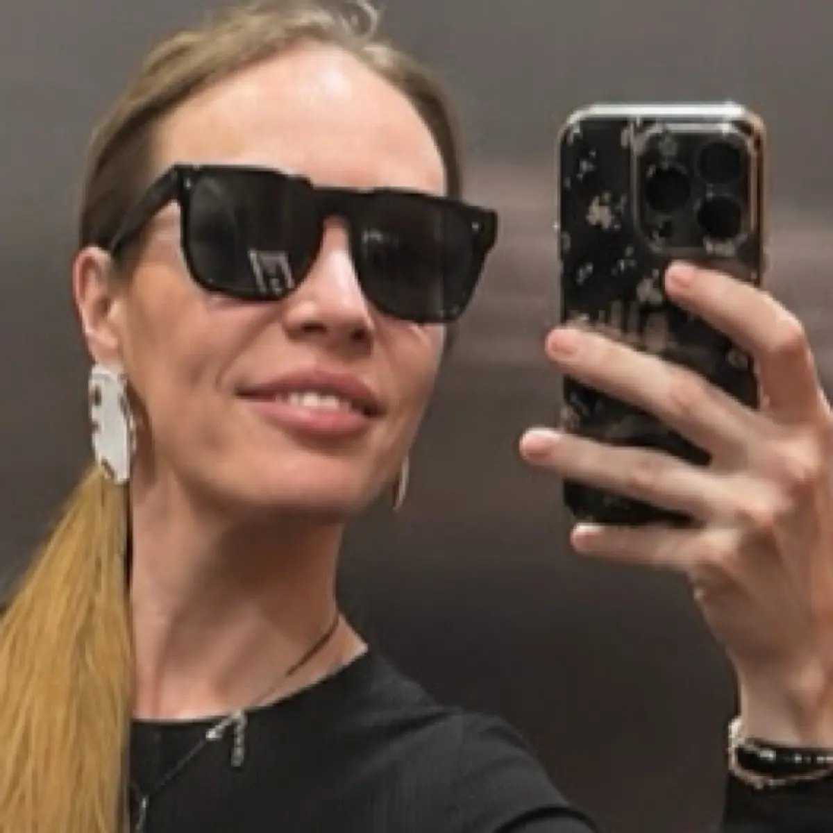 Елена Че