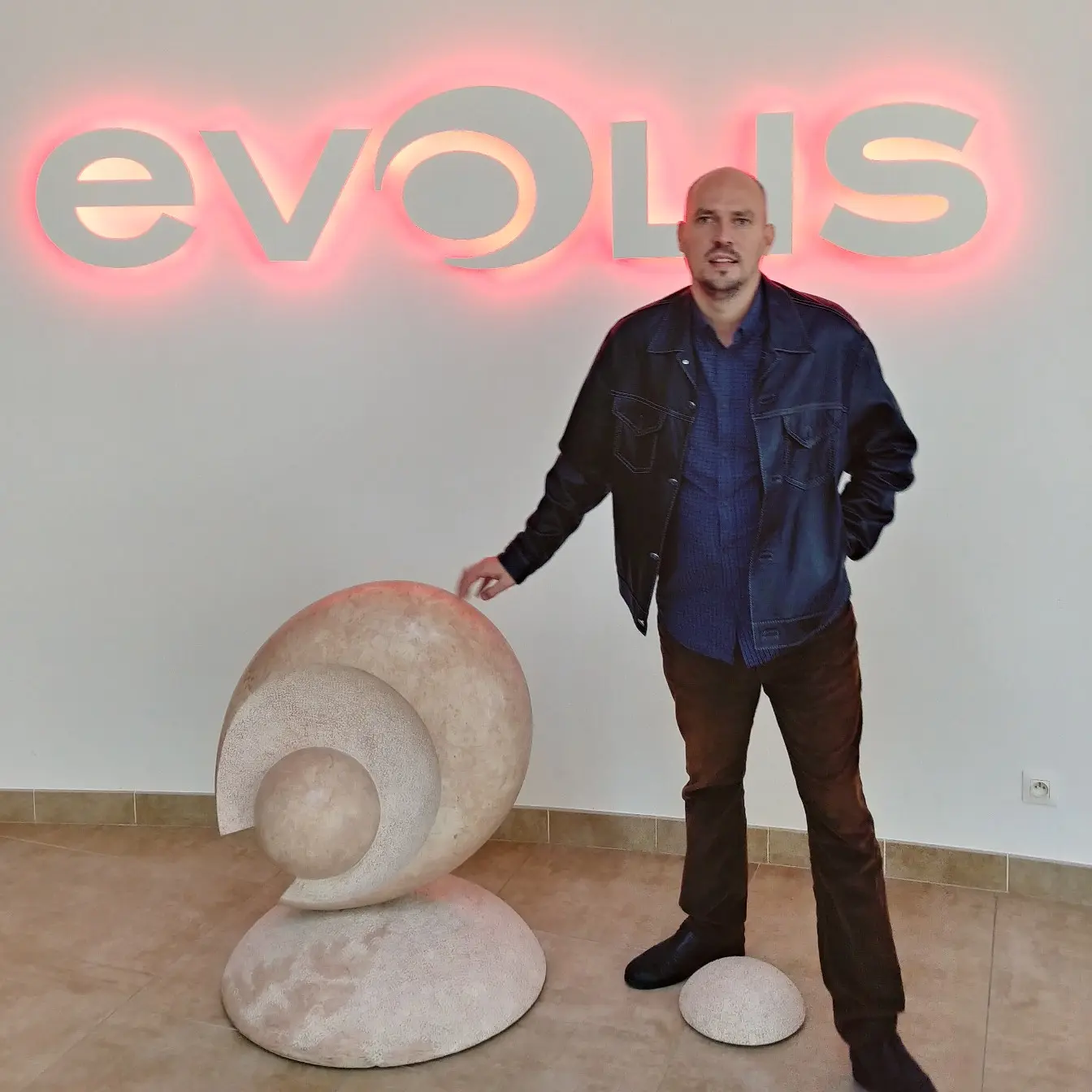 Network member avatar