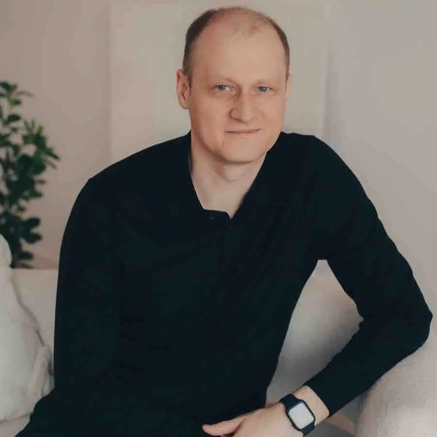 Иван Дубровин