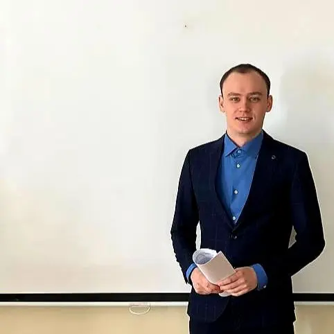 Артем Просвирнин