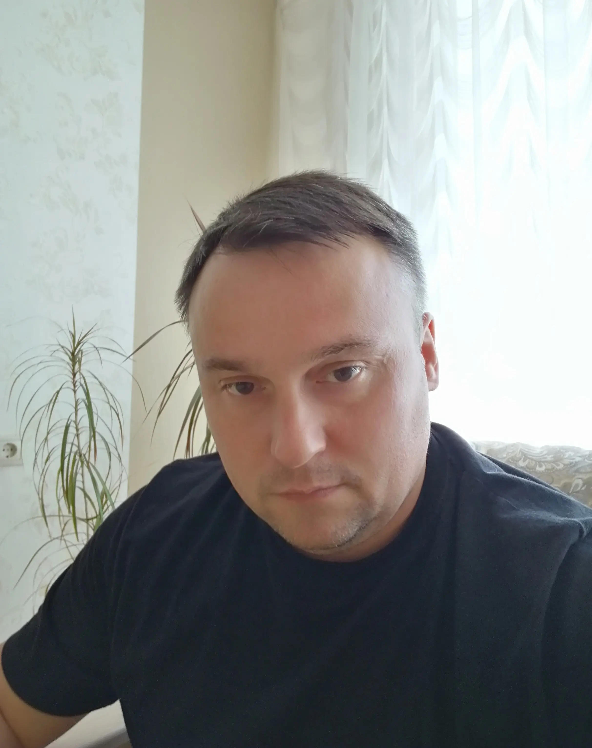 Олег Шугуров
