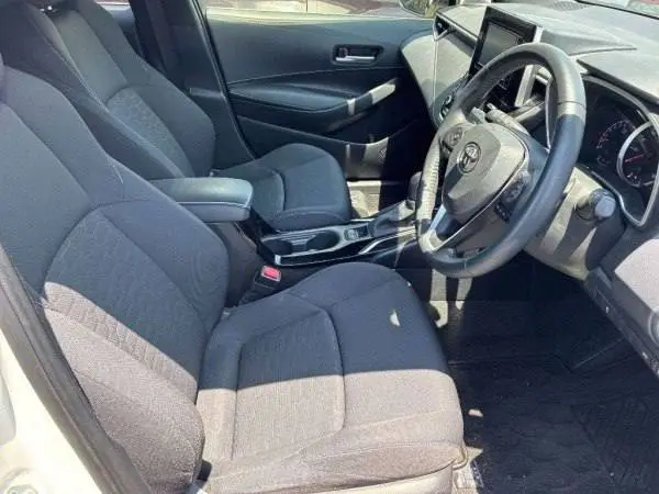 TOYOTA COROLLA SPORT
➖2019 Год выпуска
➖Объем двигателя: 1.2 л
➖Трансмиссия: Вариатор   
➖Привод: Передний          
➖Мощность: 116 л.с.
➖Комплектация: G
➖Пробег: 56 | Сетка — социальная сеть от hh.ru