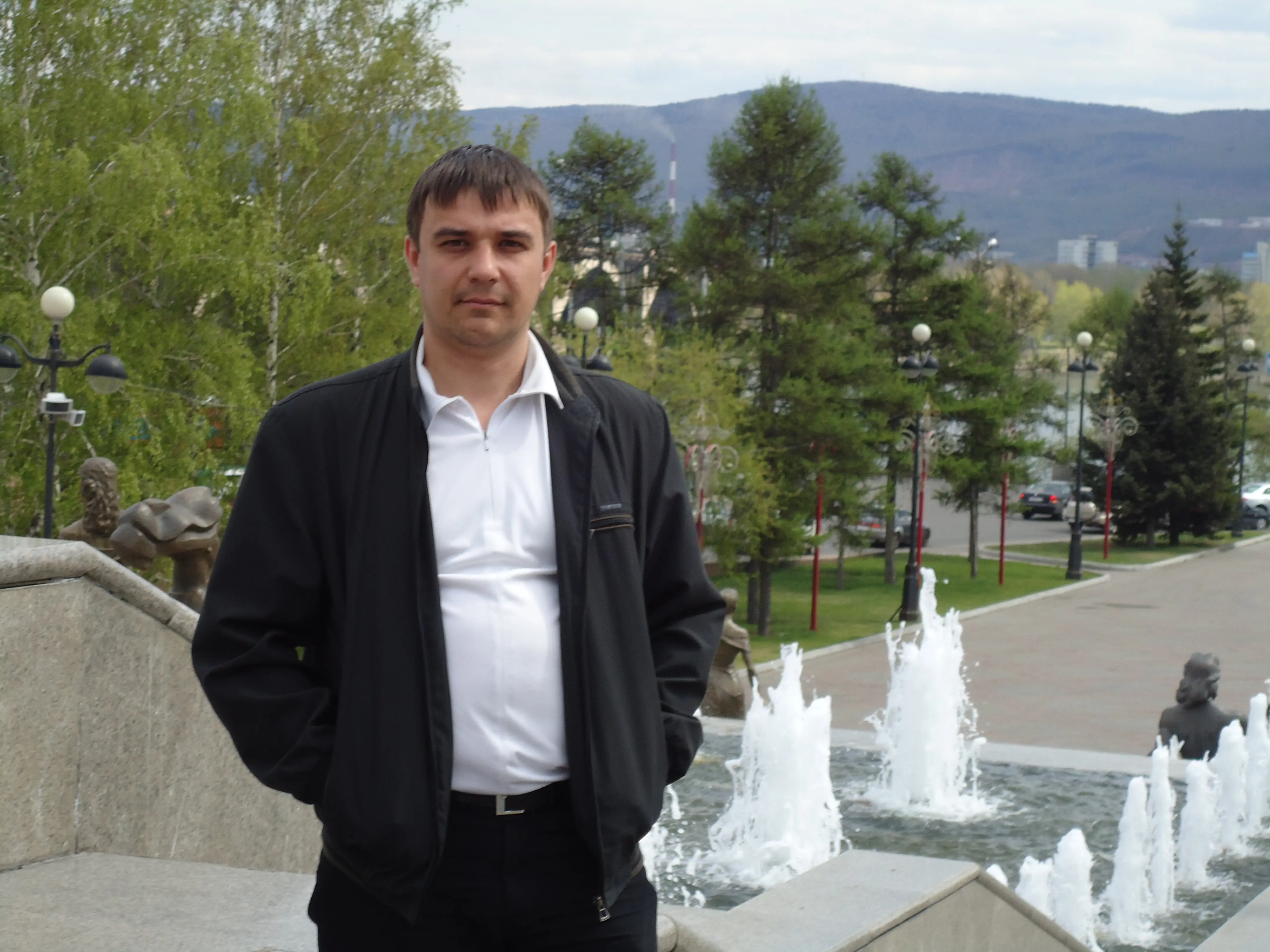 Валентин Коломыцев
