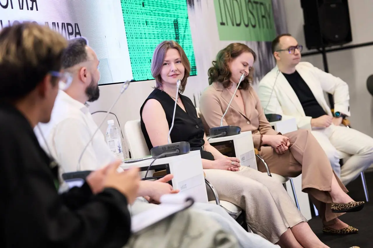 💚💚 🗣️🗣️🗣️ «Цифровое бессмертие и психология виртуального мира»
⚡️ Технологии цифрового бессмертия — уже не фантастика | Сетка — социальная сеть от hh.ru