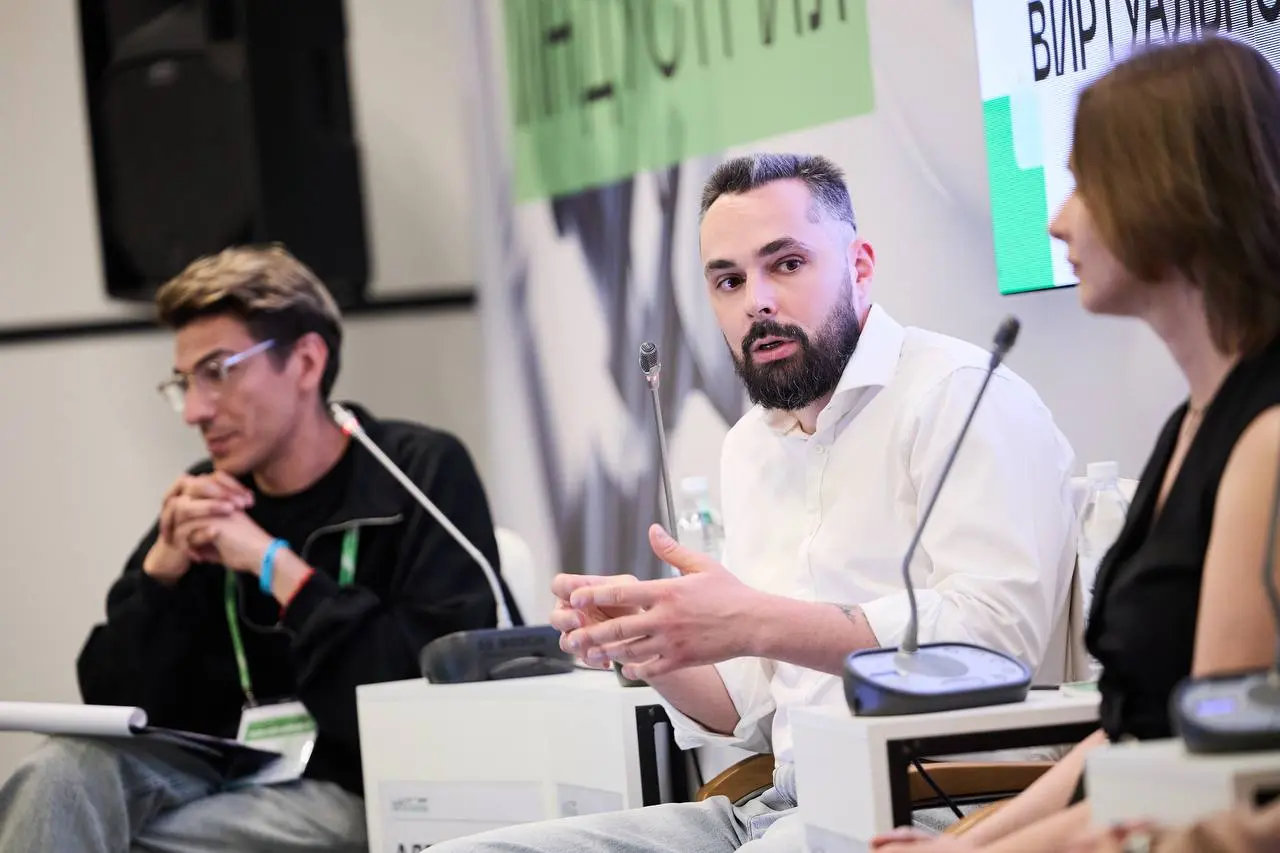 💚💚 🗣️🗣️🗣️ «Цифровое бессмертие и психология виртуального мира»
⚡️ Технологии цифрового бессмертия — уже не фантастика | Сетка — социальная сеть от hh.ru