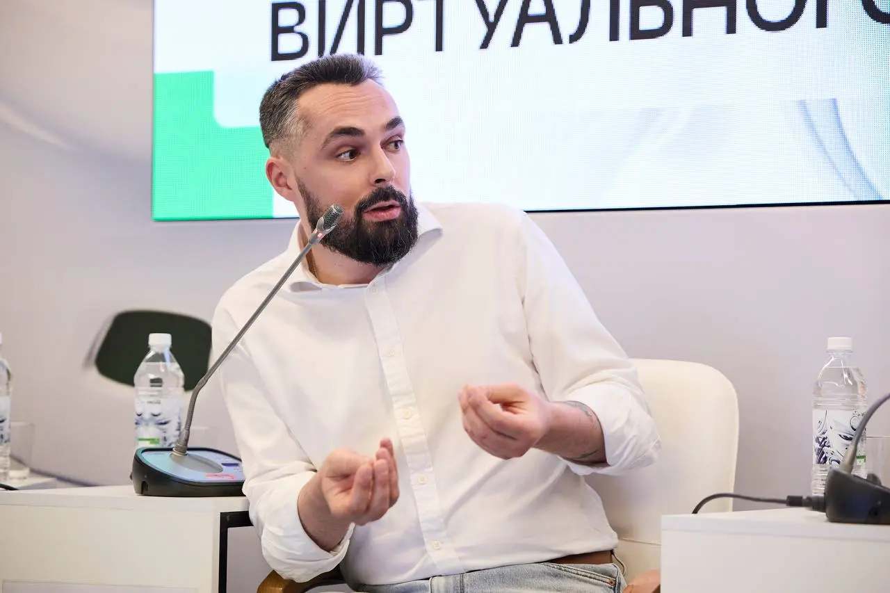 💚💚 🗣️🗣️🗣️ «Цифровое бессмертие и психология виртуального мира»
⚡️ Технологии цифрового бессмертия — уже не фантастика | Сетка — социальная сеть от hh.ru