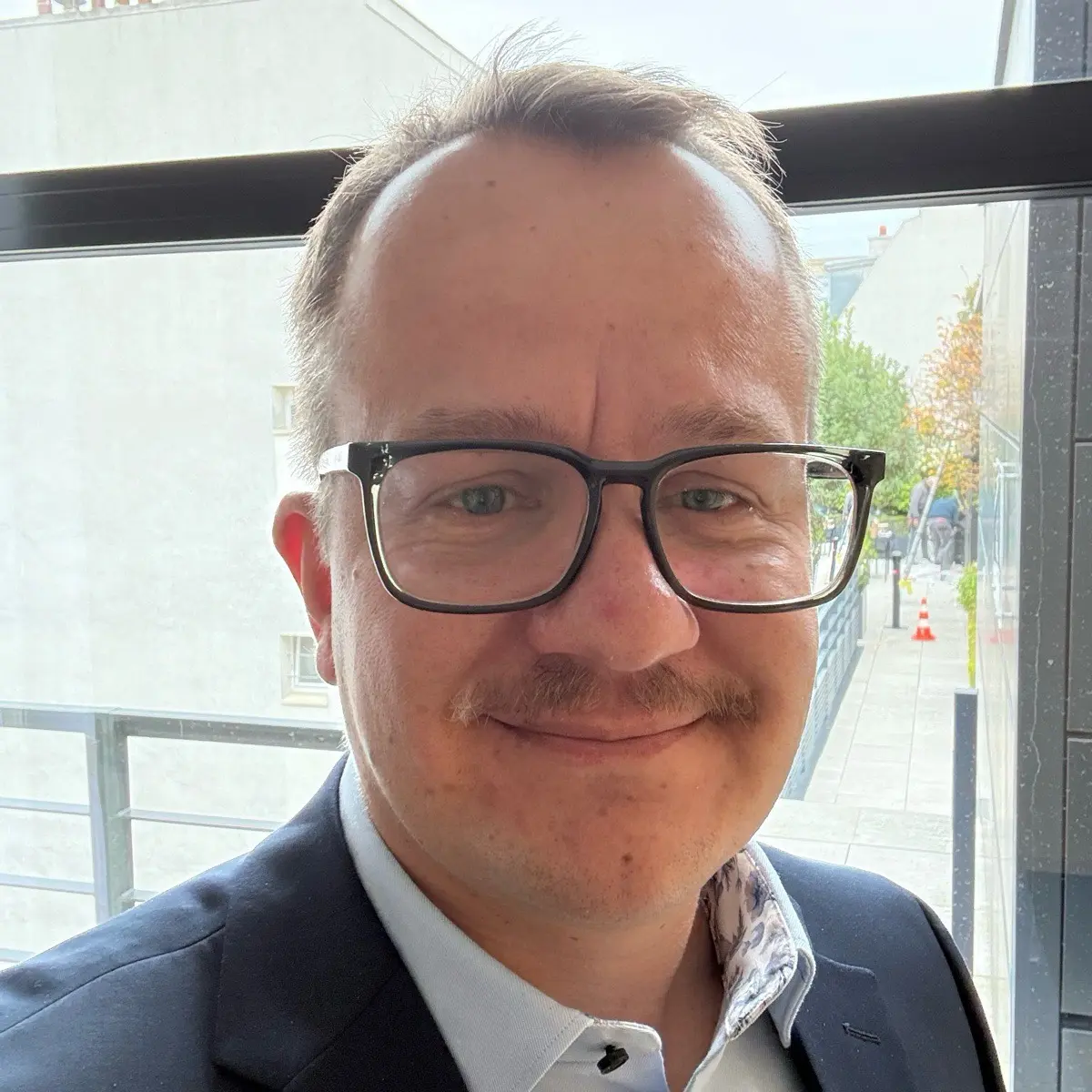 Network member avatar