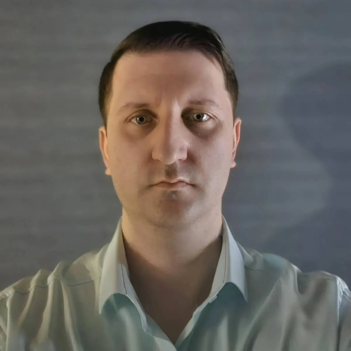 Максим Серков