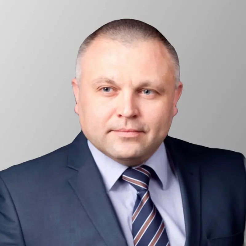 Олег Золотухин