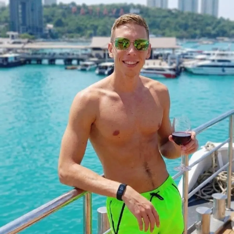 Дмитрий Семенищен