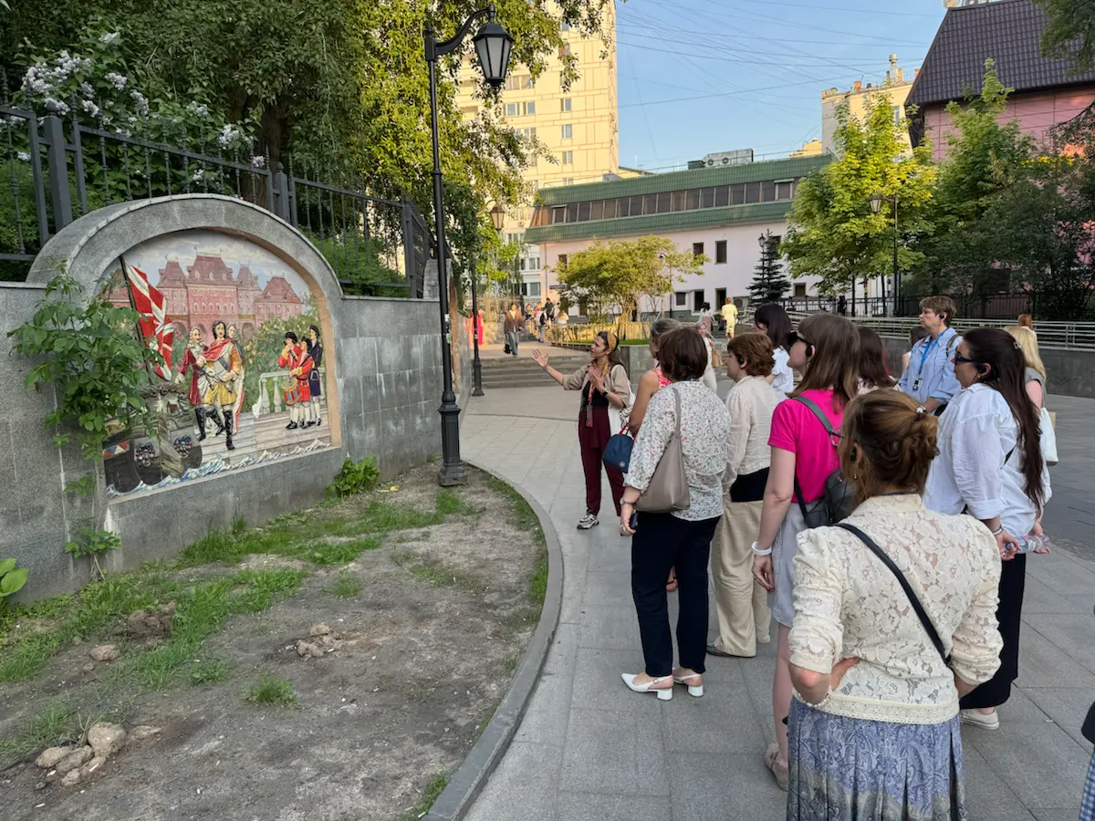 🌆 Делюсь впечатлениями от вчерашней корпоративной экскурсии по Бауманской
❣️Удивлялись размаху главного технического университета страны — бывшего Императорского Московского технического училища | Сетка — социальная сеть от hh.ru