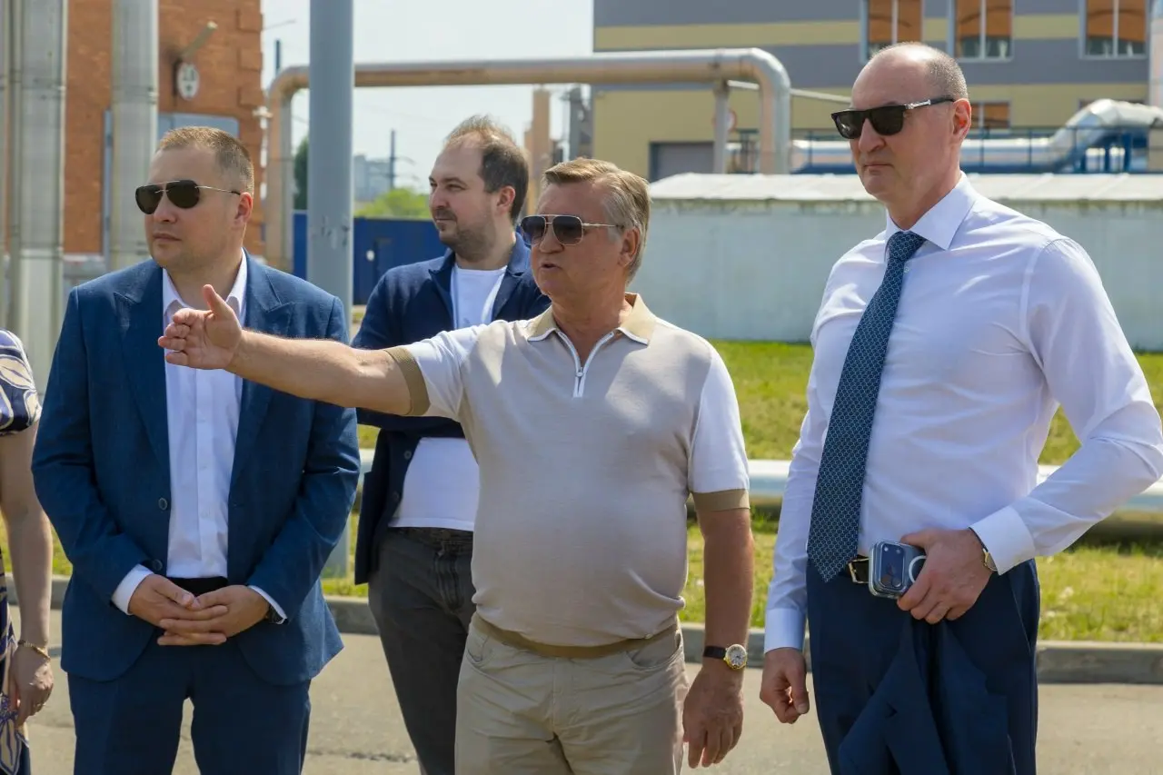 Департамент ЖКХ Москвы посетил Люберецкие очистные сооружения
📌 Делегация Департамента жилищно-коммунального хозяйства города Москвы во главе с руководителем Раисом Чигликовым посетила Люберецкие очис... | Сетка — социальная сеть от hh.ru