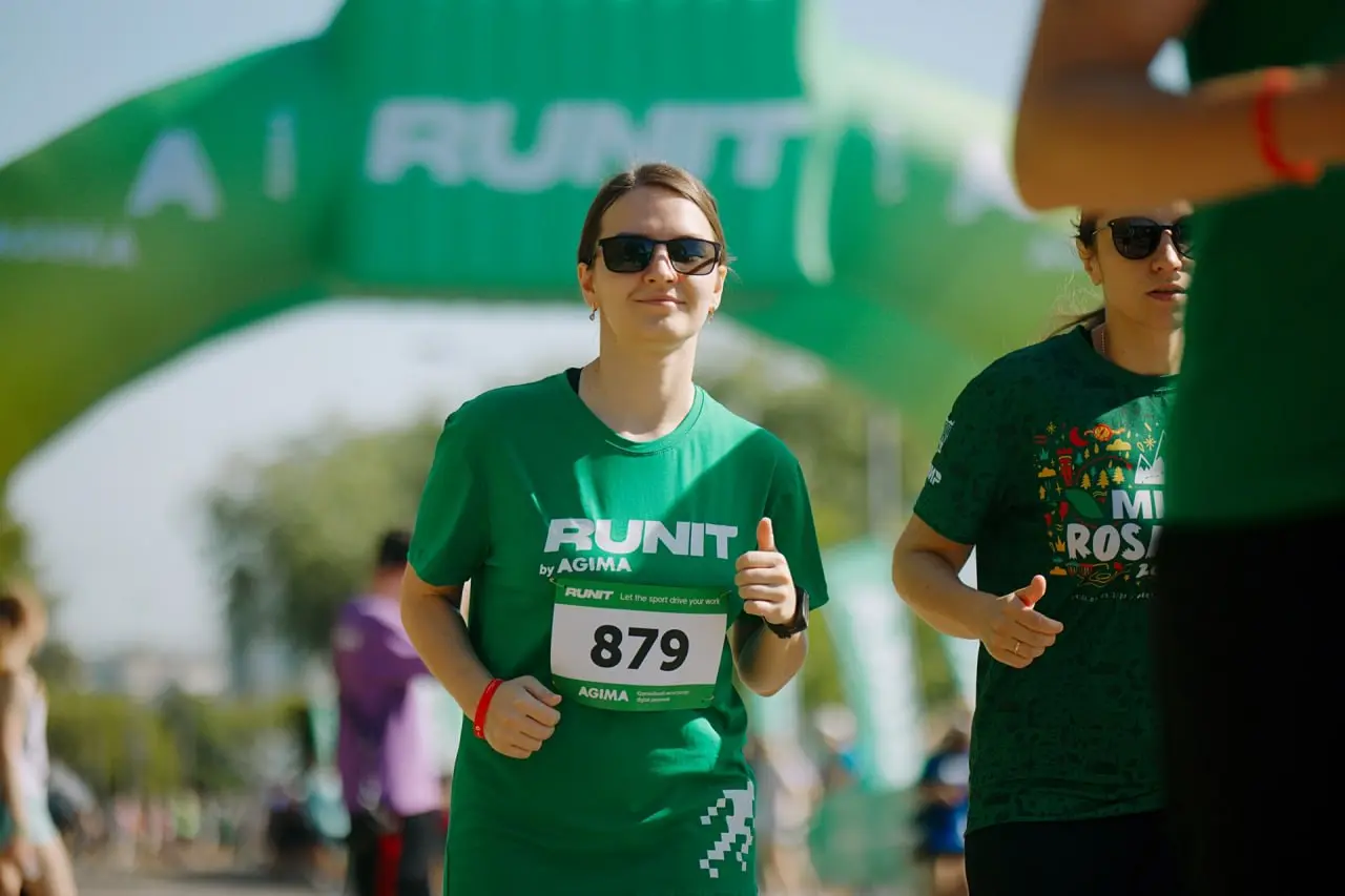 👟 Расписание стартов 5 июля
До фестиваля ИТ и спорта RUNIT остается всего ничего — чуть больше месяца. И мы начинаем раскрывать детали его программы | Сетка — социальная сеть от hh.ru