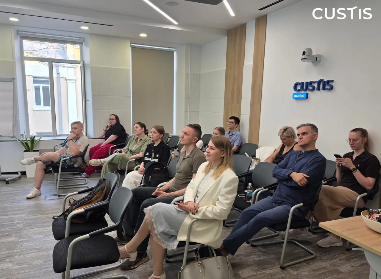 Воркшоп Analyst сlub по проектированию БД в CUSTIS 💬
Вчера, 21 мая, в офисе CUSTIS прошёл воркшоп наших друзей —сообщества Analyst Club 💬
На этот раз встреча была посвящена проектированию БД для микро... | Сетка — социальная сеть от hh.ru