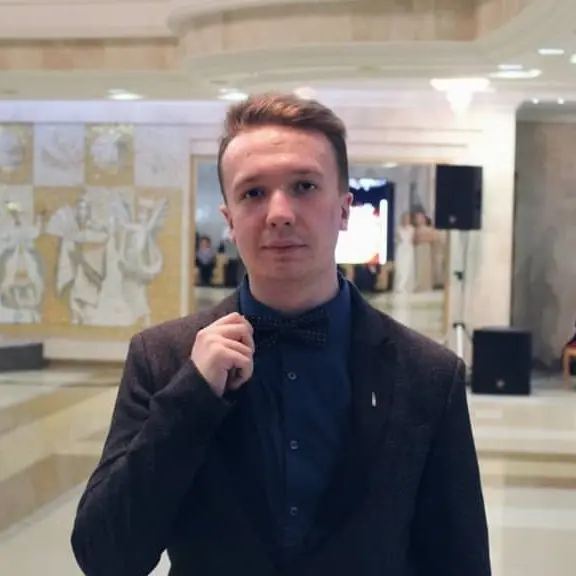 Дмитрий Пешков