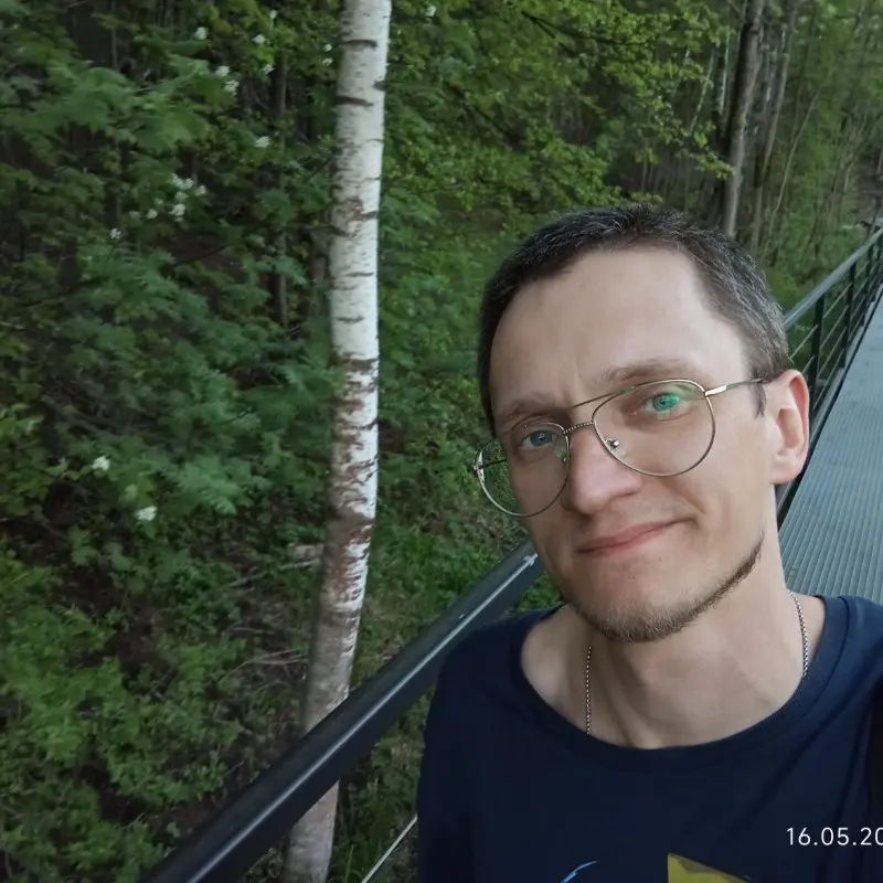 Антон Хайдаров