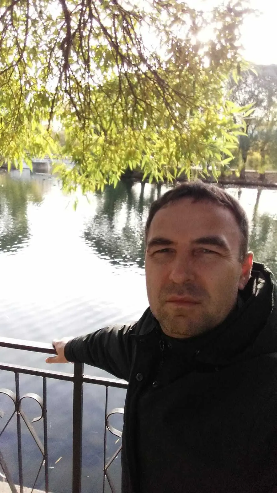 Виталий Иванов
