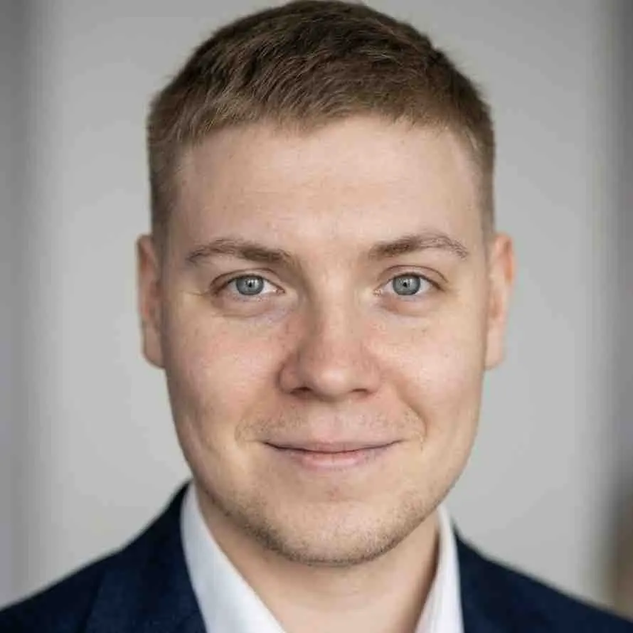 Дмитрий Шемухин