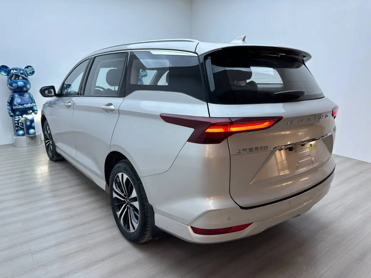 КУПЛЕНО В КИТАЕ
Wuling Victory
КОМПЛЕКТАЦИЯ  Flagship Edition
ГОД 2021
ДВИГАТЕЛЬ 1500 БЕНЗИН
ПРОБЕГ 42 000 КМ
ПРИВОД ПЕРЕДНИЙ
ЦЕНА СО ВСЕМИ РАСХОДАМИ  ВО ВЛАДИВОСТОКЕ ПО КУРСАМ НА ДЕНЬ ПОКУПКИ
1 330 0... | Сетка — социальная сеть от hh.ru