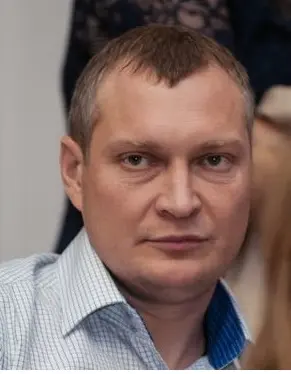 Олег Козеев