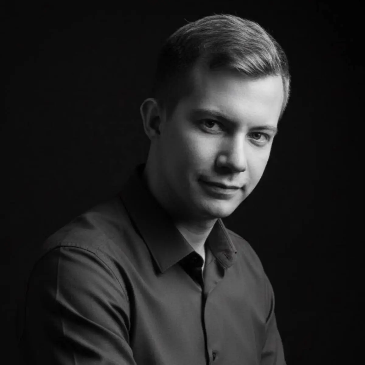 Леонид Бажинов