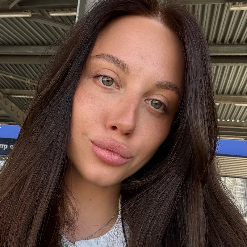 Елена Афер