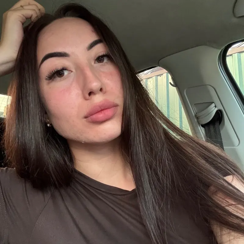 Анна Фаст