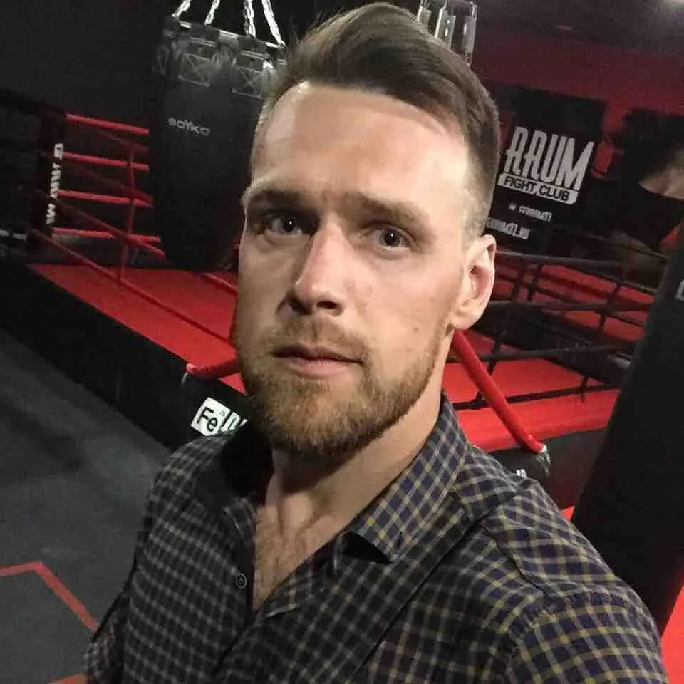 Дмитрий Захаров