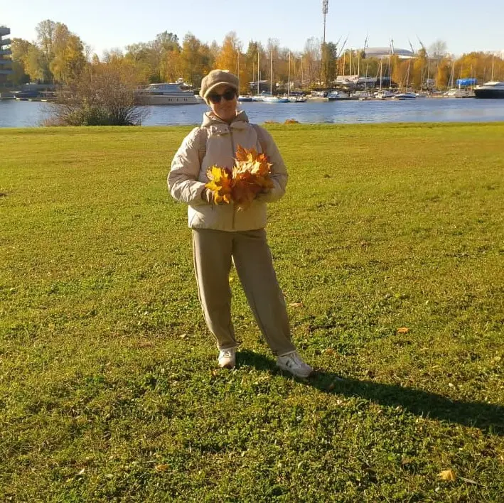 Елена Носкова