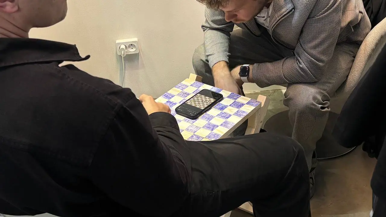 Пиф-Паф этого года случился.
В прошлом было лучше, что бы вам ни говорили. | Сетка — социальная сеть от hh.ru