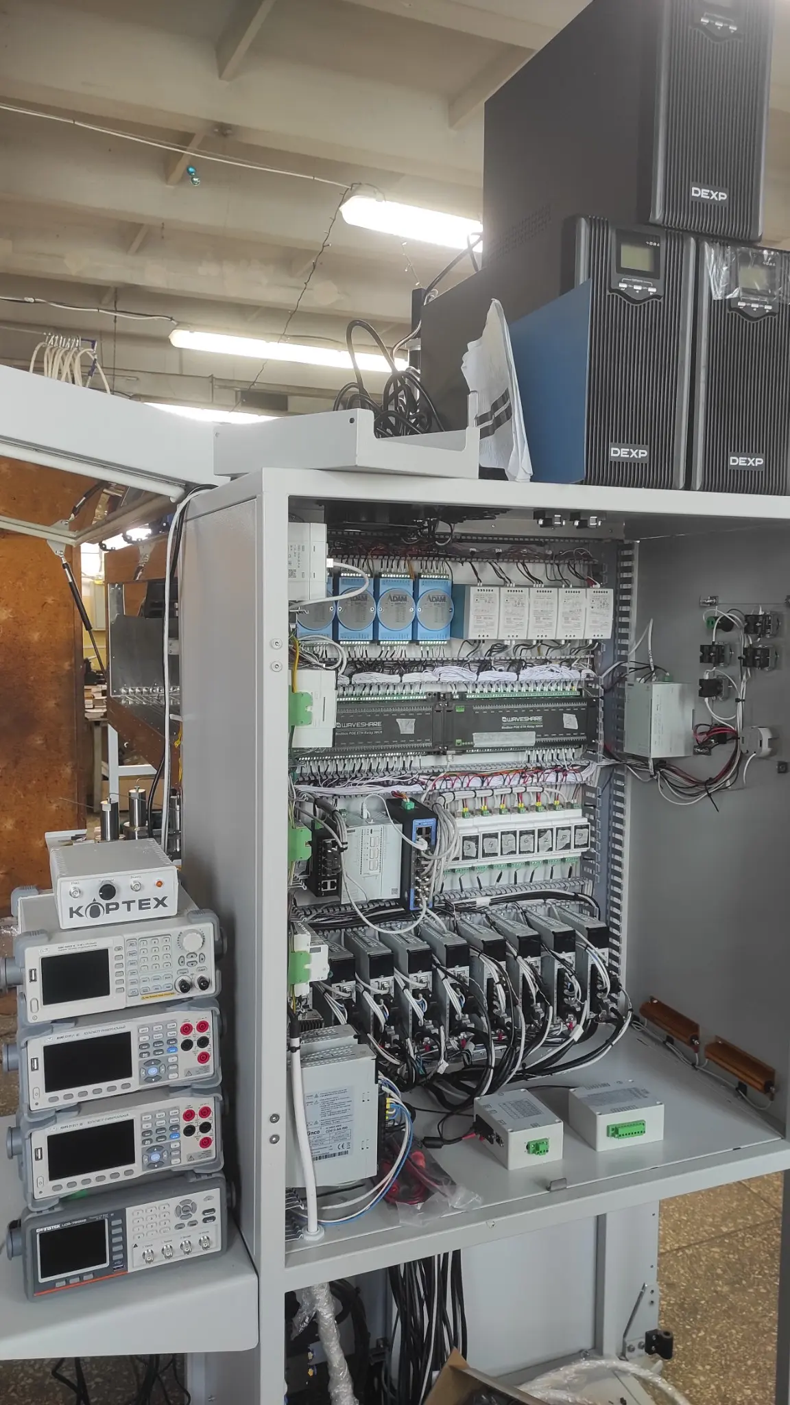 Почти финиш 🔧
Сборка электрошкафа для лабораторной установки близится к завершению. Осталось: предпусковая проверка, загрузка ПО, чистовая сборка и полноценный ПНР | Сетка — социальная сеть от hh.ru
