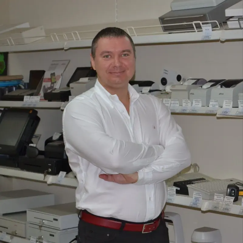 Андрей Старков