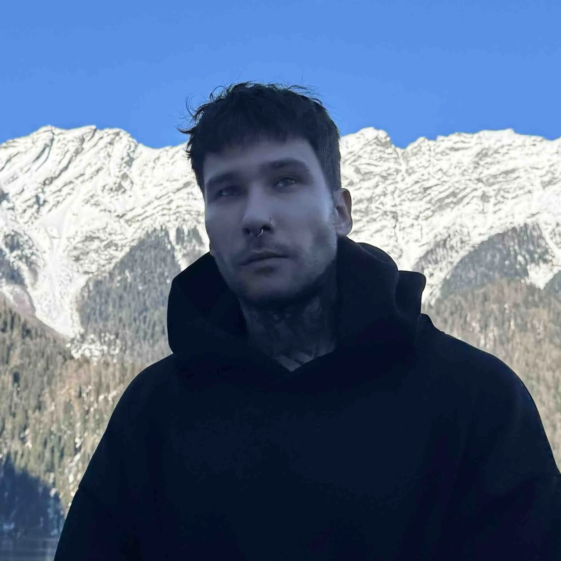 Роман Контарев