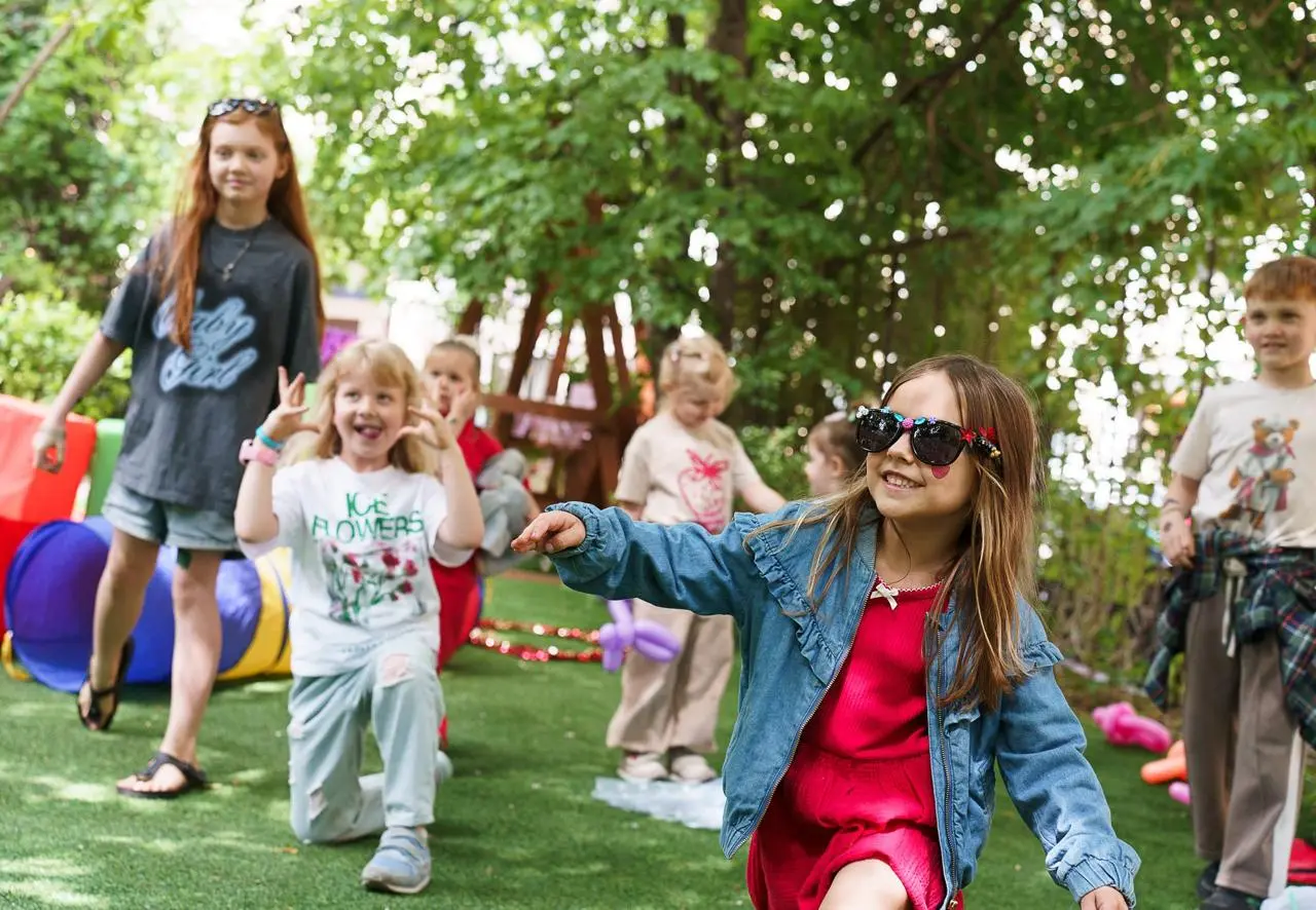 Очередная регулярная встреча клуба parents.ru была посвящена отцам.
Много, конечно, необычного было сказано в ходе батиного паблик-тока, но меня лично растрогало воспоминание Александра Энберта | Сетка — социальная сеть от hh.ru